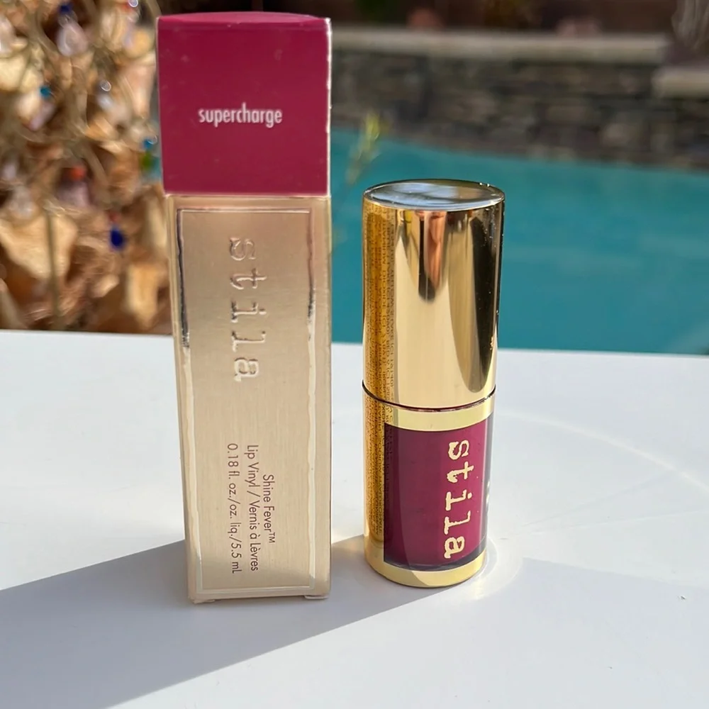 💄STILA lip gloss lipstick